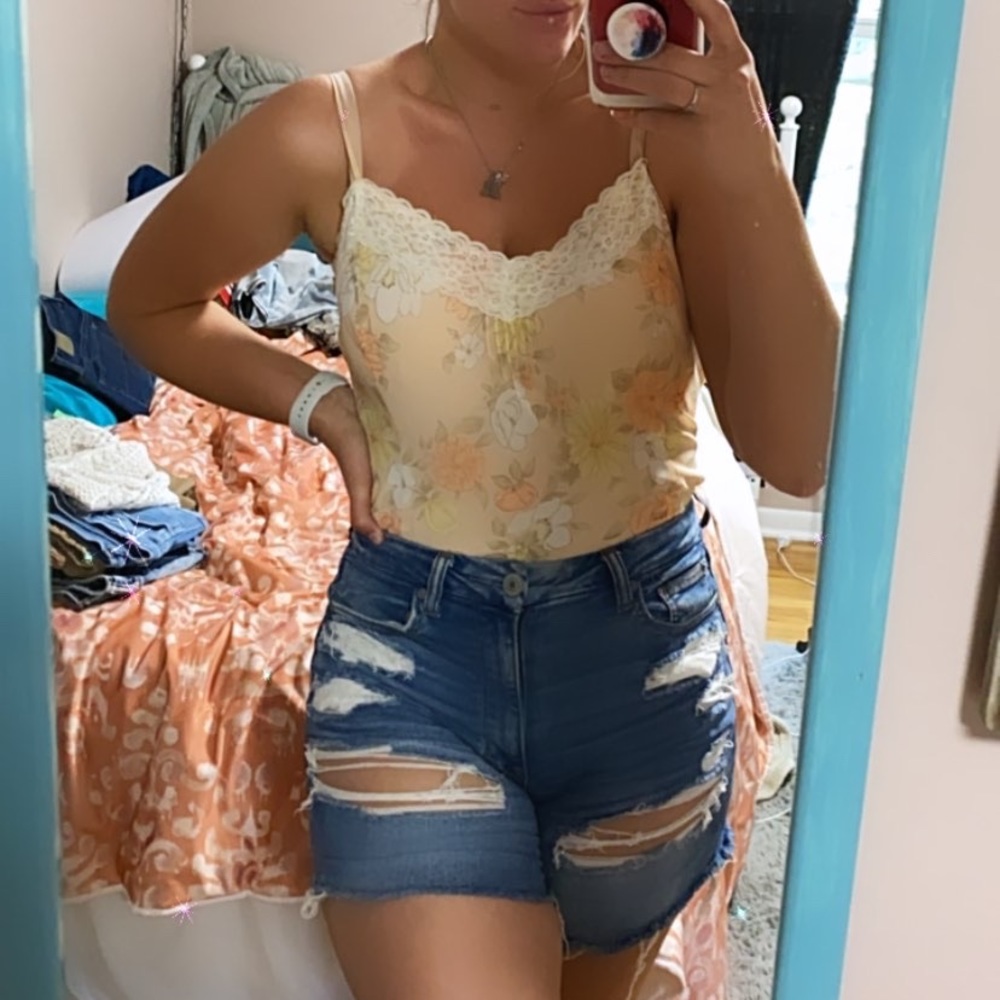 Lace camisole 🤩
